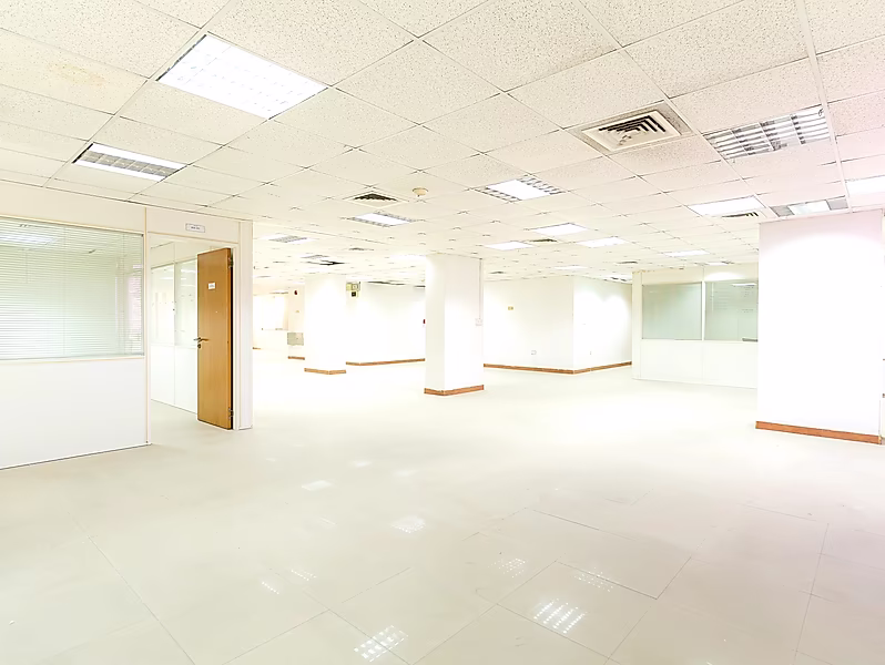 Premium Office Space for Rent in Musheireb – 5 Minutes from Metro Station - Photo 14