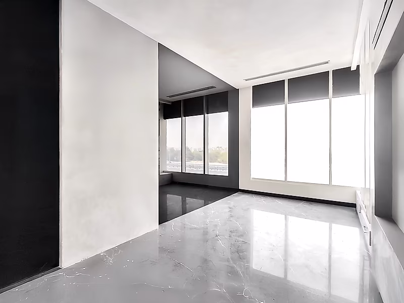 انطلق بأعمالك من موقع استراتيجي على طريق سلوى - Photo 4