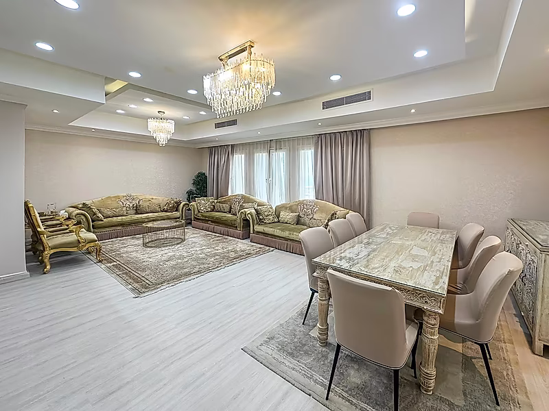 YOUR DREAM 3 + MAID APARTMENT WITH MASSIVE BALCONY & VIEW | SPACIOUS LAYOUT - Photo 1