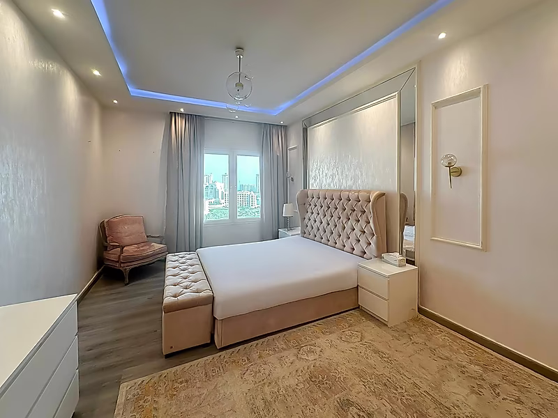 YOUR DREAM 3 + MAID APARTMENT WITH MASSIVE BALCONY & VIEW | SPACIOUS LAYOUT - Photo 2