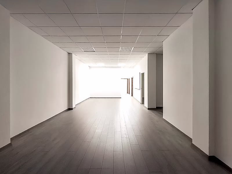 مساحة مكتبية استثنائية للإيجار على طريق سلوى - Photo 10