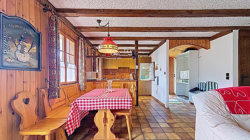 Charming Swiss Chalet with Spectacular Views – Susten, Valais - Photo 21