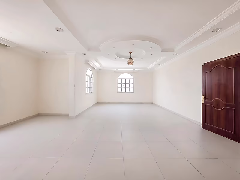 FOR SALE: Corner Villa in West Bay Diplomatic Area – Prime Location - Photo 7