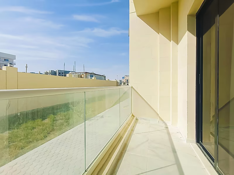 GREAT INVESTMENT! SPACIOUS 1-BR APARTMENT | FOX HILLS - Photo 6