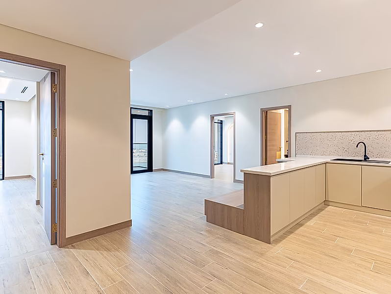 SUPERB INVESTMENT OPPORTUNITY | 6.5% ROI | SEA VIEW AND DIRECT BEACH ACCESS - Photo 3