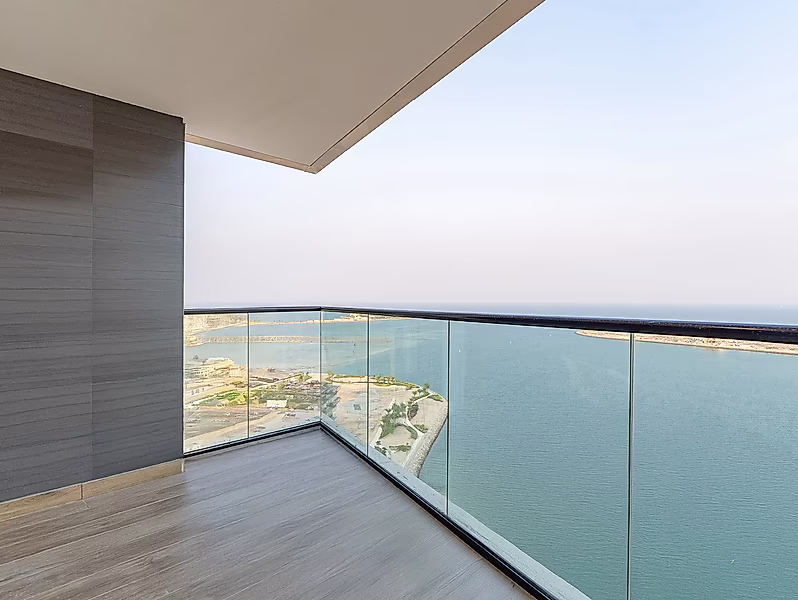 SUPERB INVESTMENT OPPORTUNITY | 6.5% ROI | SEA VIEW AND DIRECT BEACH ACCESS - Photo 6
