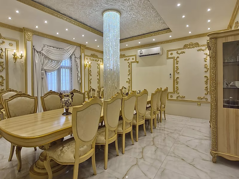 EXQUISITE 6-BEDROOM STANDALONE VILLA WITH PRIVATE POOL - FOR SALE IN AL GHARRAFA - Photo 7