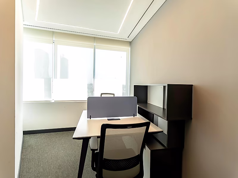 Spectacular Fully Fitted Office – Lusail Marina - Photo 8