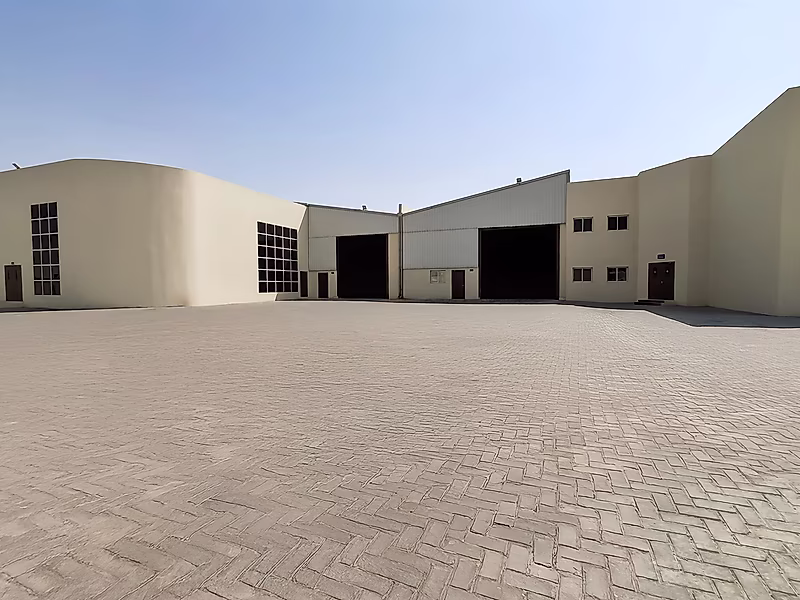 Warehouse for Sale in Birkat Al Awamer – 5,100 SQM - Photo 1