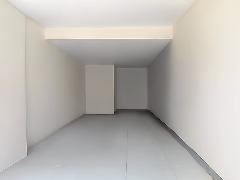 Retail Shops for Rent in Abu Hamour Main Road - Photo 6