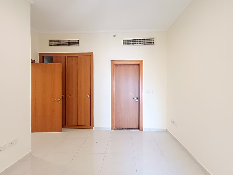 GREAT VALUE! MODERN 2-BEDROOM APARTMENT | VIVA BAHRIYA - Photo 3