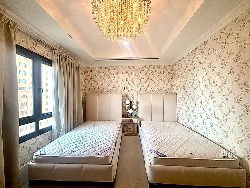 FULLY REFINED 3 BEDROOM | MARINA & SEA VIEW | PORTO - Photo 8