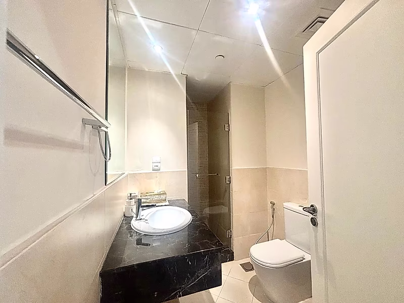 FULLY REFINED 3 BEDROOM | MARINA & SEA VIEW | PORTO - Photo 10