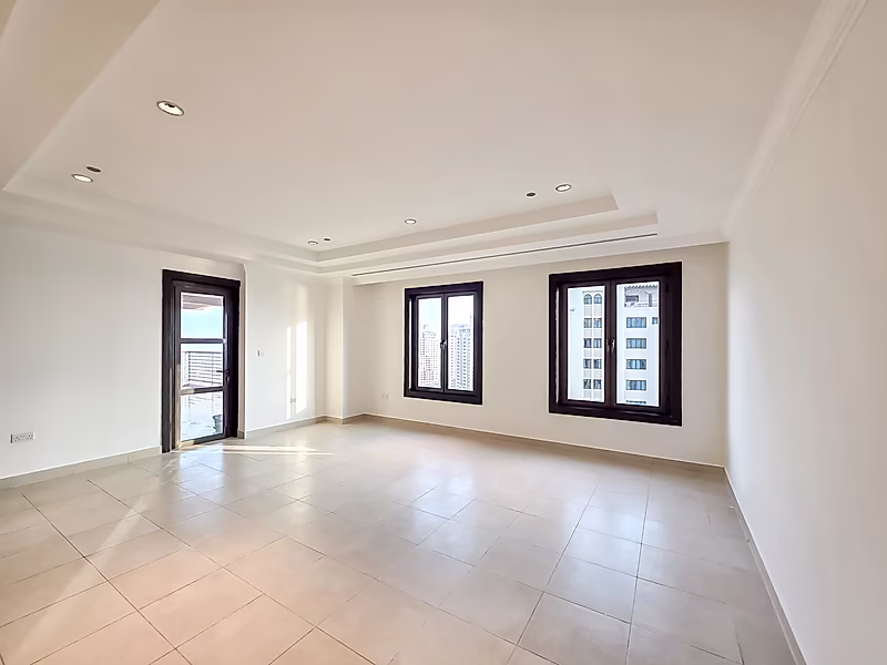 STUNNING 3BR+MAID MARINA VIEW FOR SALE - Photo 5