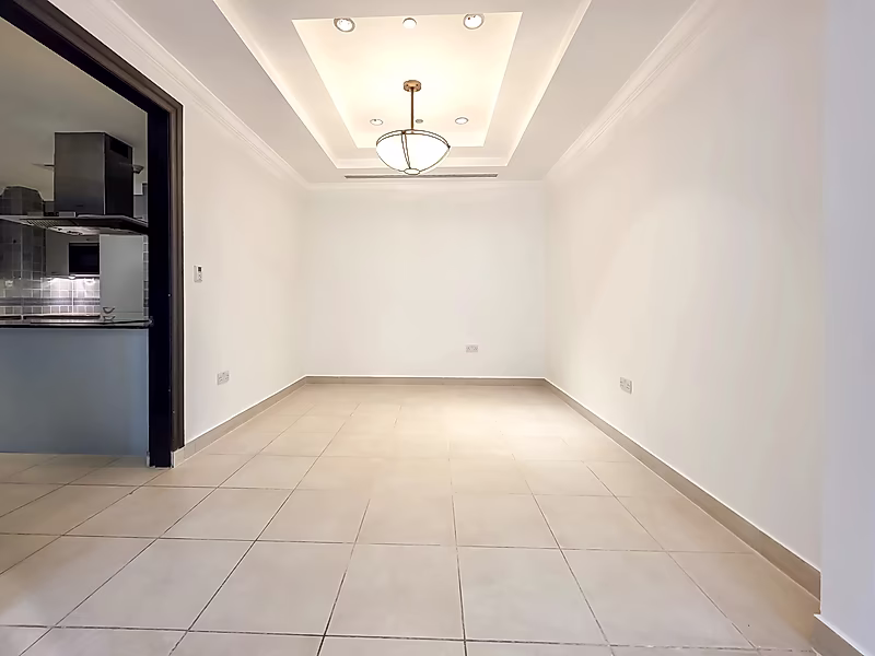 STUNNING 3BR+MAID MARINA VIEW FOR SALE - Photo 7