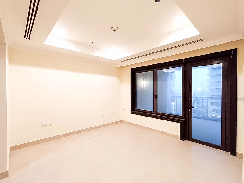 DON'T MISS! STUNNING 2-BR AT FANTASTIC PRICE | PORTO - Photo 2