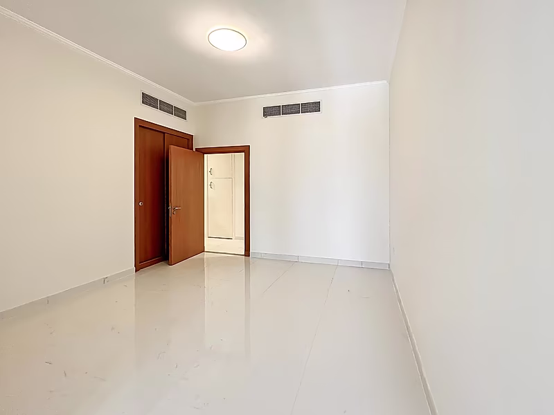 ELEVATED LIFESTYLE WITH 3 BEDROOM APARTMENT | THE PEARL - Photo 4