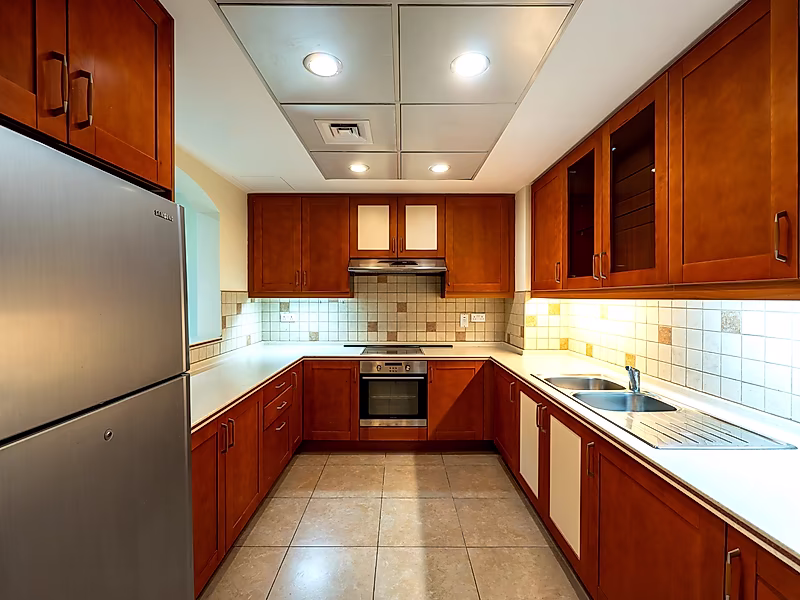 LUXURY & SPACIOUS 1-BEDROOM APARTMENT WITH BALCONY | PORTO - Photo 5