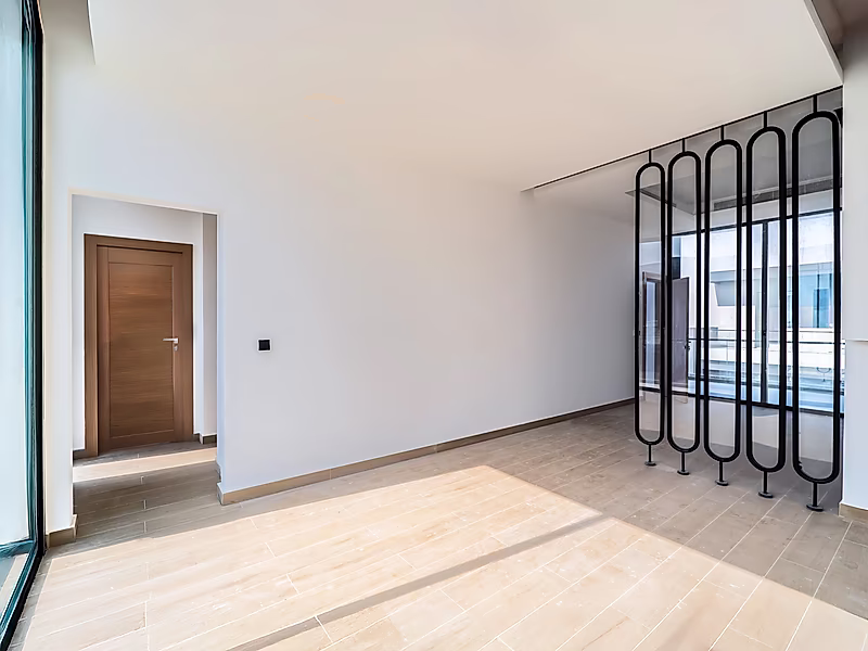 Resale : Handover Soon | Pay 60% upfront & Remaining Flexible Installments - Photo 7