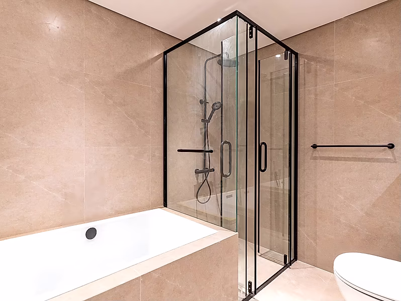 Luxurious 2 BHK Apartment with Direct Sea View & Access – Lusail Waterfront - Photo 2