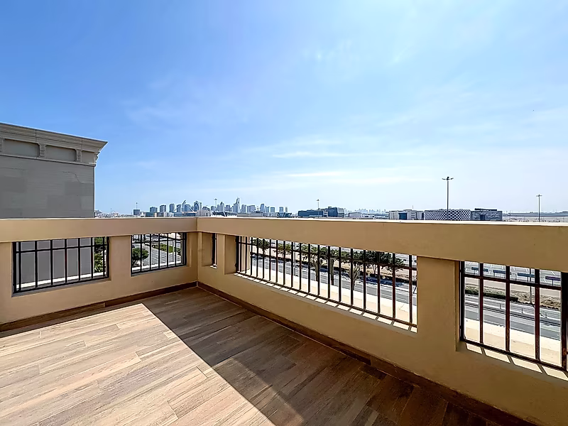 Fully Furnished 1 Bedroom Apartment - Photo 2