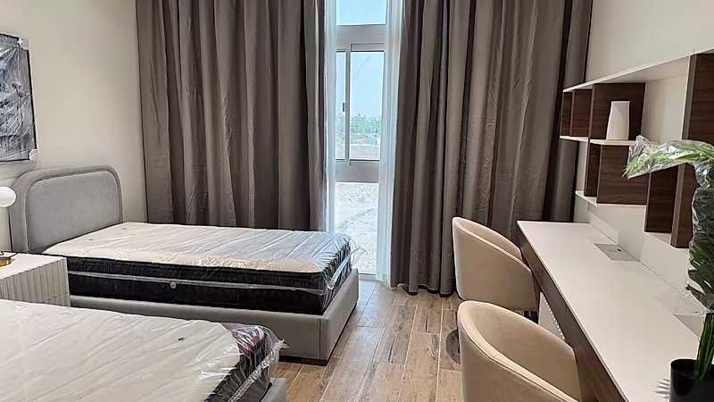 Stunning 2 Bedroom Apartment for Sale in Yasmeen City - Photo 4