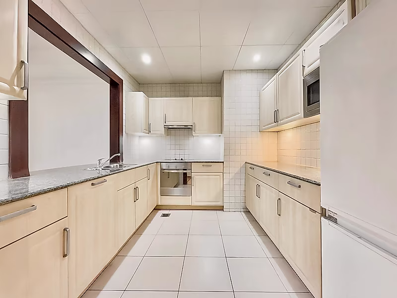 MARINA VIEW 1BR | BEST VALUE | PORTO ARABIA - Photo 8