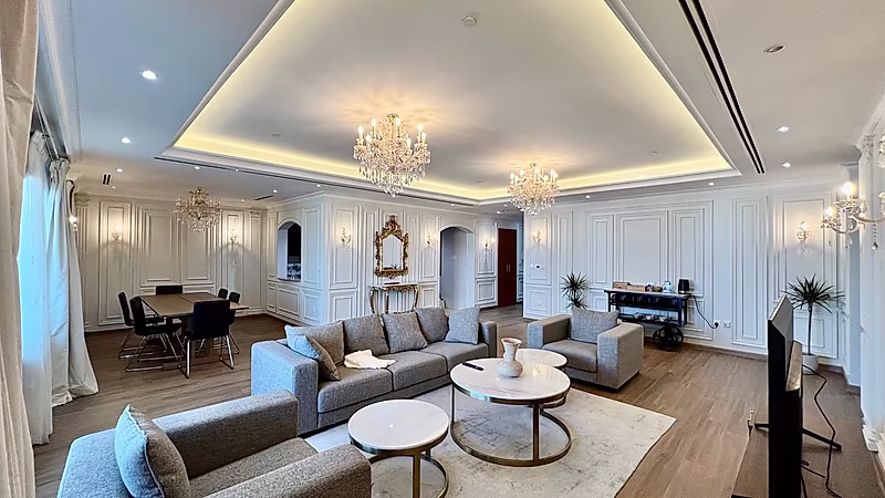 LUXURY 3BR+MAID | HUGE BALCONY | MARINA VIEW - Photo 8