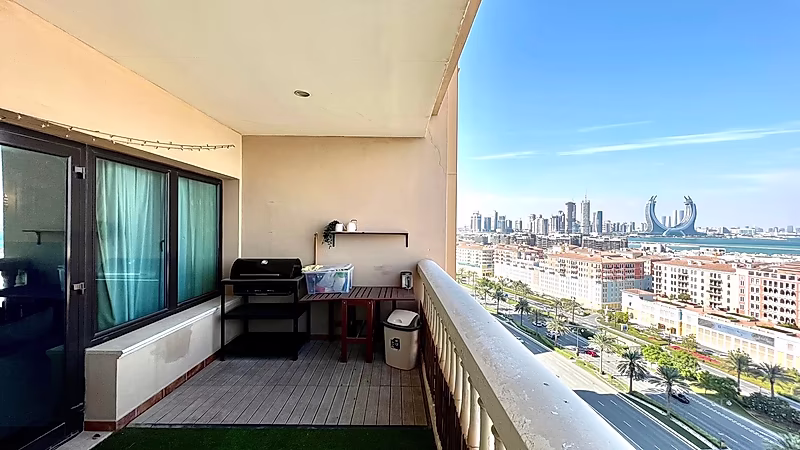 LUXURY 3BR+MAID | HUGE BALCONY | MARINA VIEW - Photo 10