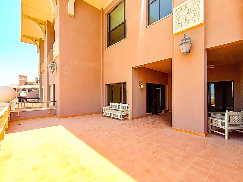ELEGANT 2BR SEA VIEW HOME IN PORTO ARABIA - Photo 14
