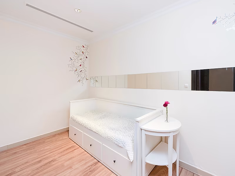 PREMIUM 1 BEDROOM + OFFICE | COZY AND REFINED | PORTO - Photo 4
