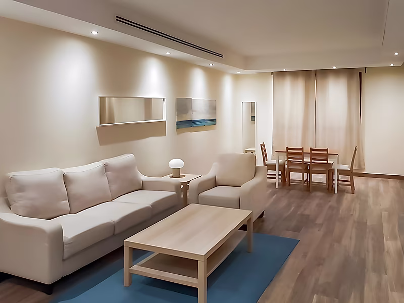 FURNISHED 1BR FREEHOLD HOME IN FOX HILLS LUSAIL - Photo 2