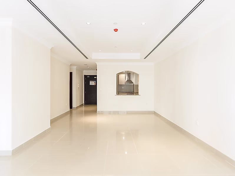 1 BEDROOM + OFFICE | 154 SQM | PORTO ARABIA SALE - Photo 2