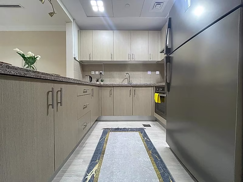SMART INVESTMENT 1BR | PORTO ARABIA LIVING - Photo 2