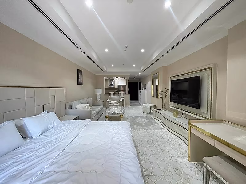 SMART INVESTMENT 1BR | PORTO ARABIA LIVING - Photo 1