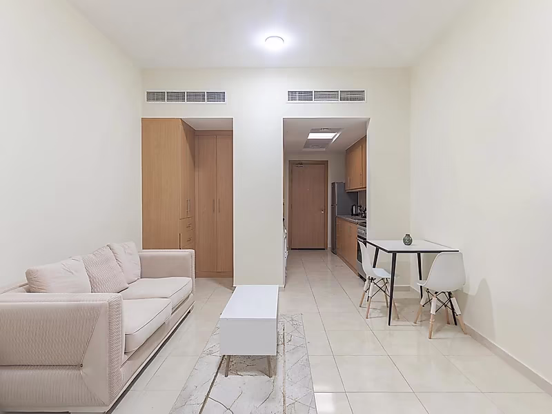 STYLISH STUDIO PRICED FOR SALE | FOX HILLS - Photo 3