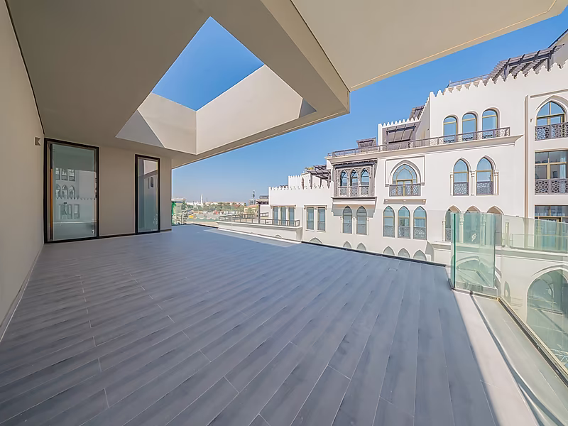 Iconic Ultra-Luxury Beachfront Villa of Unmatched Prestige - Photo 29