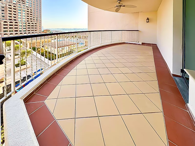 SPACIOUS LAYOUT | 2BR APRATMENT IN PORTO ARABIA - Photo 2