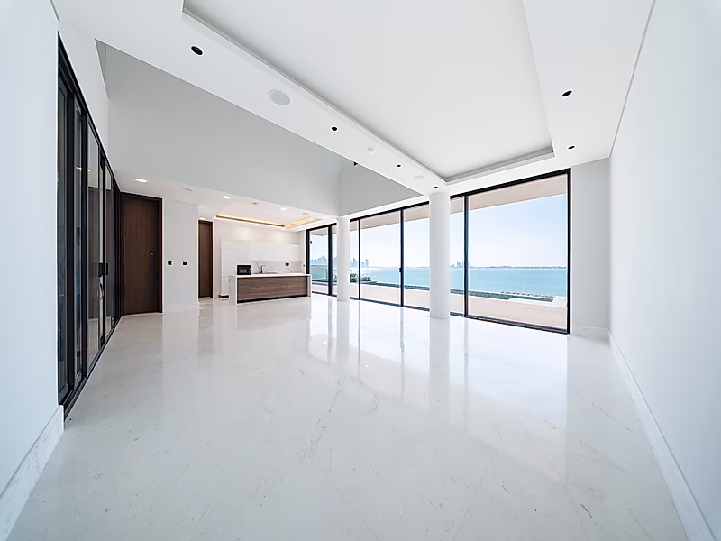 The Pearl Island Crown Villa — A Private Beachfront Masterpiece - Photo 3