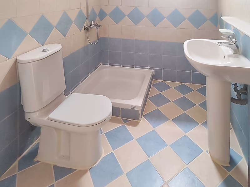 Elegant Unfurnished 3-Bedroom | Al Muntazah - Photo 8