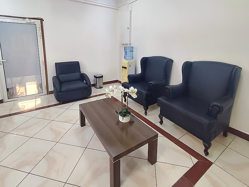 25-Year Established Dental Clinic for Sale in Doha - Photo 4