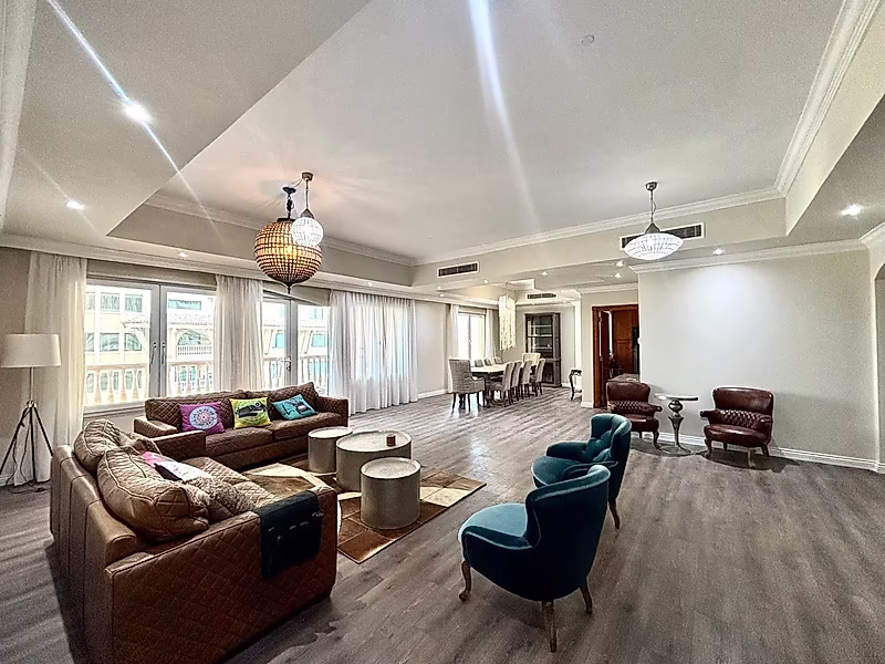LUXURY LIVING | SPACIOUS 3 BEDROOM + MAID | MARINA - Photo 1