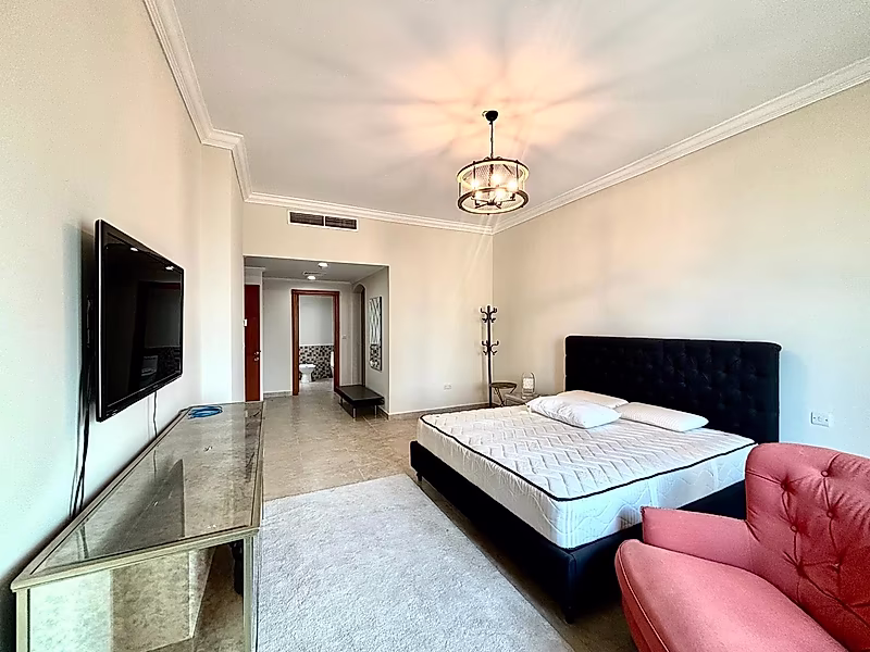 LUXURY LIVING | SPACIOUS 3 BEDROOM + MAID | MARINA - Photo 5