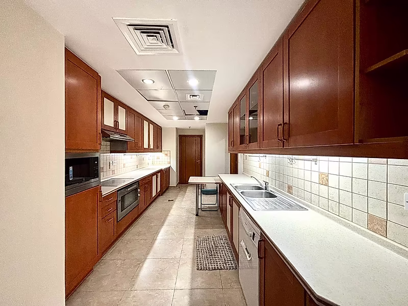 LUXURY LIVING | SPACIOUS 3 BEDROOM + MAID | MARINA - Photo 8