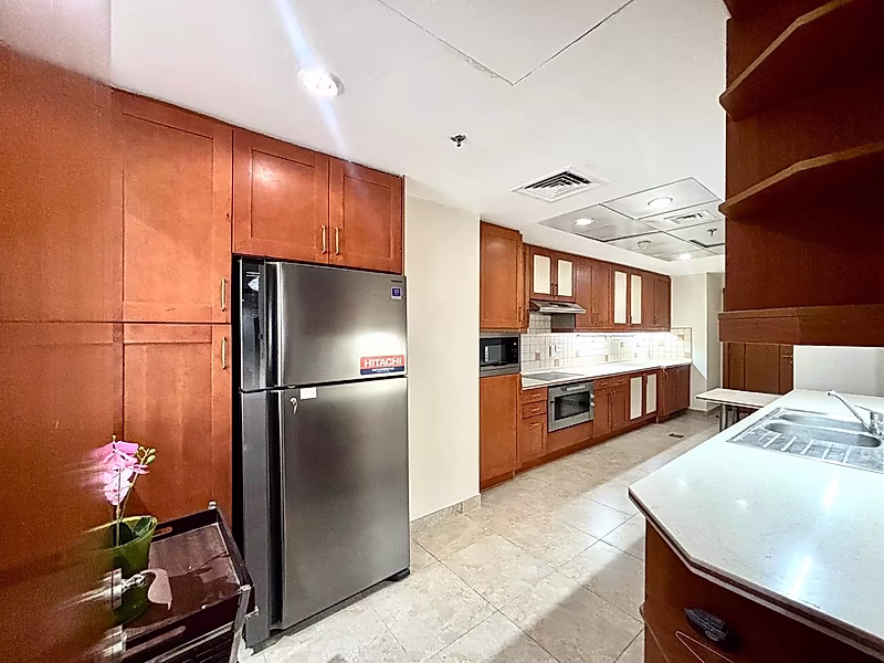 LUXURY LIVING | SPACIOUS 3 BEDROOM + MAID | MARINA - Photo 9