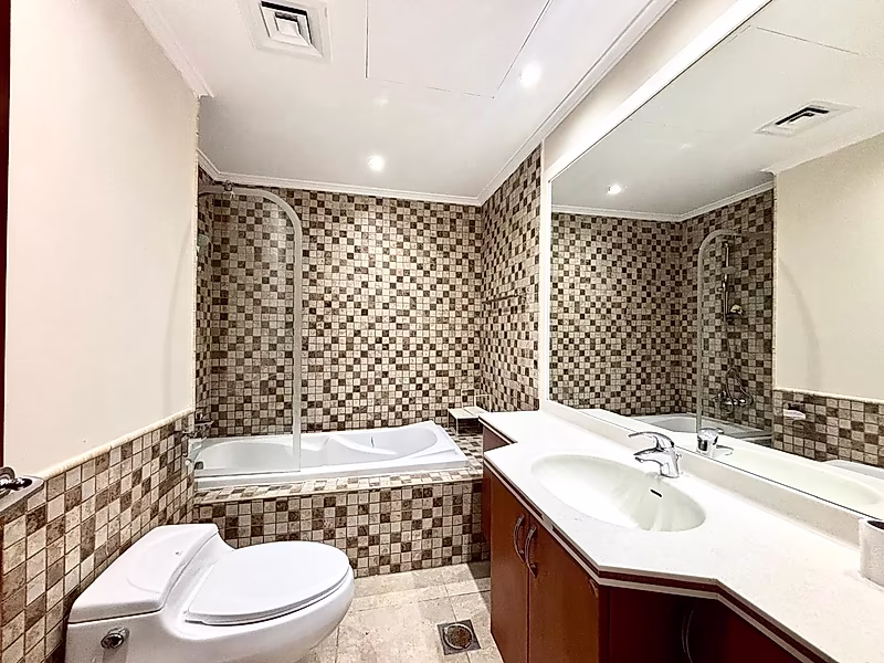LUXURY LIVING | SPACIOUS 3 BEDROOM + MAID | MARINA - Photo 10