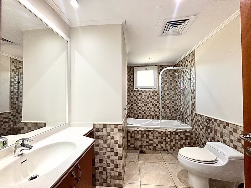 LUXURY LIVING | SPACIOUS 3 BEDROOM + MAID | MARINA - Photo 11