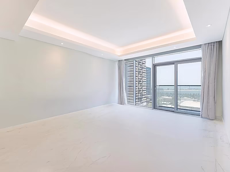 Charming 1BR Apartment | Marina District - Photo 1