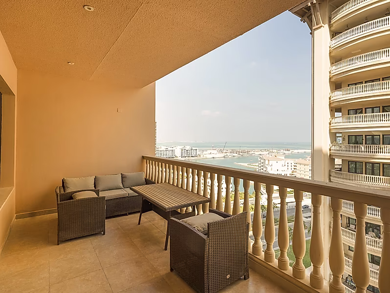 FULL MARINA VIEW 3BR PLUS MAID PRIME INVESTMENT - Photo 13