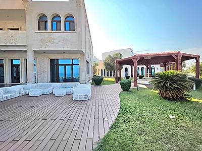 عيش حياة ملكية في اللؤلؤة-قطر | قصر خاص مع إمكانية الوصول إلى الشاطئ وخصوصية تامة